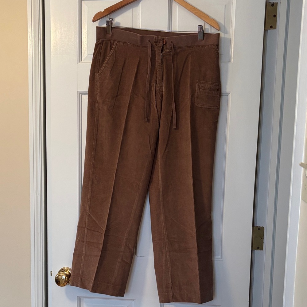 J. Jill women’s  Corduroy  Pants in Brown.  Size 10